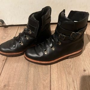 Timberland black boots